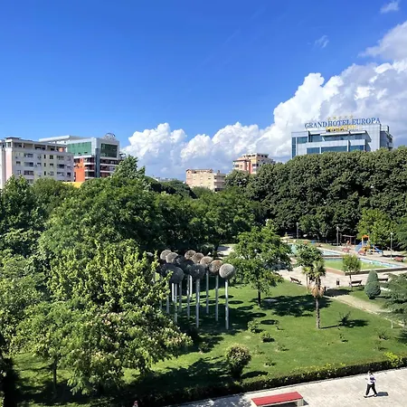 Vega Grand Park View Apartment *
