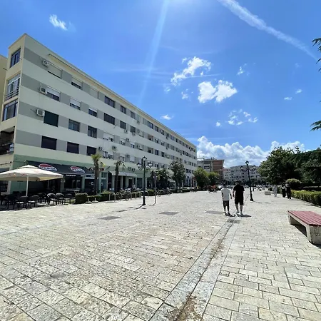 Apartment Vega Grand Park View *